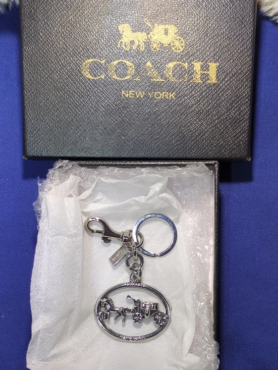 Coach Accessories - Coach Silver Horse & Carriage Oval Keyring NWOT NOW ONLY $110